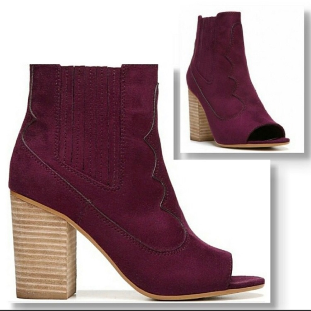 Carlos by Carlos Santana Suede booties Size 7.5